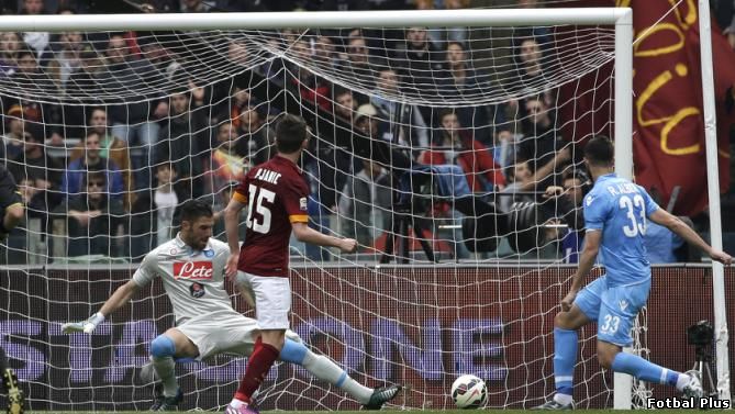 Roma invinge in derby-ul cu Napoli